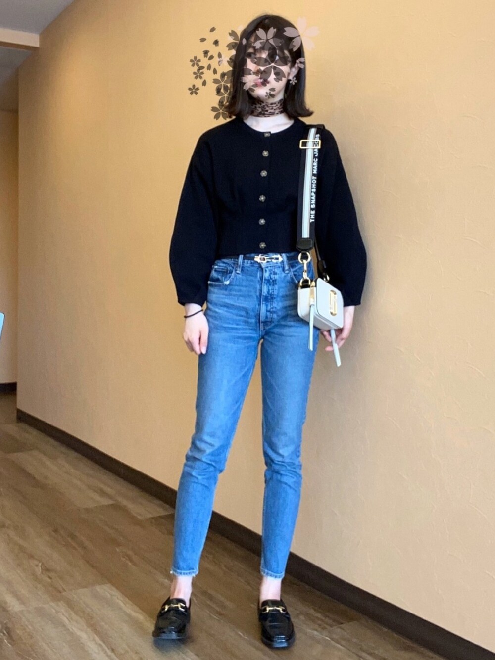 WAIST TUCK PUFF SLEEVE カーディガン MOUSSY（マウジー）の「WAIST TUCK PUFF SLEEVE カーディガン