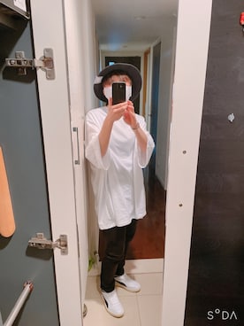 「PUMA」｜「アイテム（スウェットパンツ）」を使った、みっこさん（レディース・158cm）の春コーディネート
