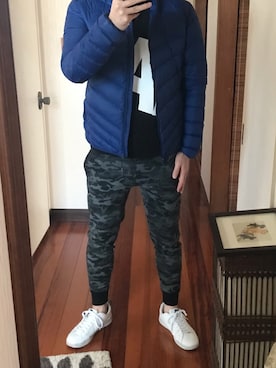 「PUMA（プーマ）のアイテム（ダウンジャケット/コート）」を使った、山参さん（メンズ・180cm）の冬コーディネート