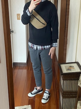 「H&M（エイチ・アンド・エム）のアイテム（ニット/セーター）」を使った、山参さん（メンズ・180cm）の冬コーディネート