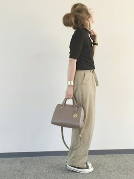 「CONVERSE ADDICT（コンバースアディクト）のアイテム（シューズ）」を使った、o...さん（レディース・158cm）の秋コーディネート