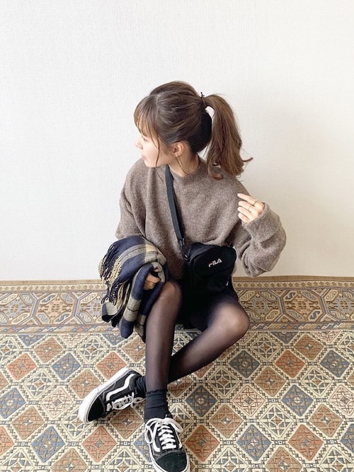 高芦あかりさんのデニムパンツ「WEGO/ギャザーボタンフライショーツ(WEGO|ウィゴー)」を使ったコーディネート