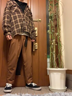 「STUDIOUS（ステュディオス）のアイテム（パーカー）」を使った、かずさん（メンズ・184cm）の秋コーディネート