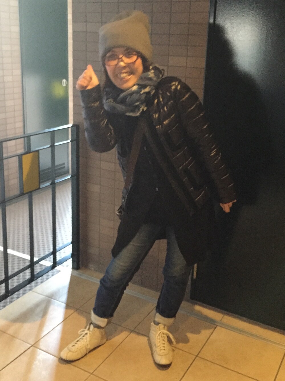 「shopchannelのアイテム（ダウンジャケット/コート、ブラック系）」を使った、Megumi Hiroeさん（レディース・148cm）の秋コーディネートの1枚目の写真