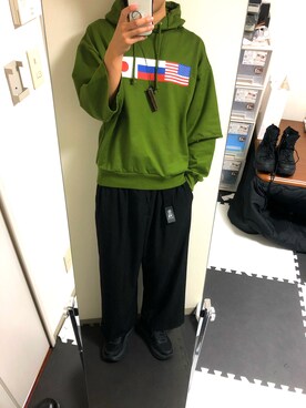 「Gosha Rubchinskiy（ゴーシャラブチンスキー）のアイテム（パーカー）」を使った、yamaimoさん（メンズ・183cm）の秋コーディネート
