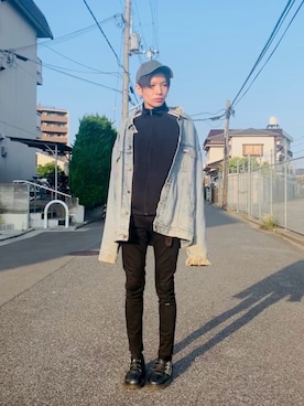 「Dr. Martens（ドクターマーチン）のアイテム（その他シューズ）」を使った、Tsuguya/KwonSayaさん（メンズ・174cm）の春コーディネート