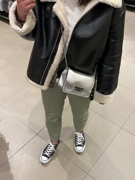 「JAN | SOBER（ジャンソバー）のアイテム」を使った、akagon19さん（レディース・162cm）の冬コーディネート