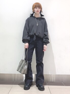 高橋明日香さんのコーディネート