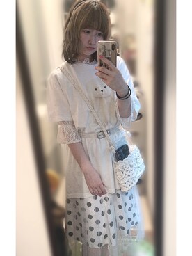 高橋明日香さんのコーディネート