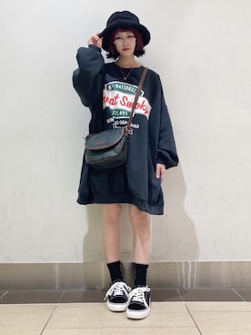 高橋明日香さんのコーディネート