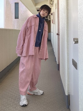 「アイテム（その他アウター、ピンク系）」を使った、高橋明日香さん（レディース・148cm）の春コーディネート