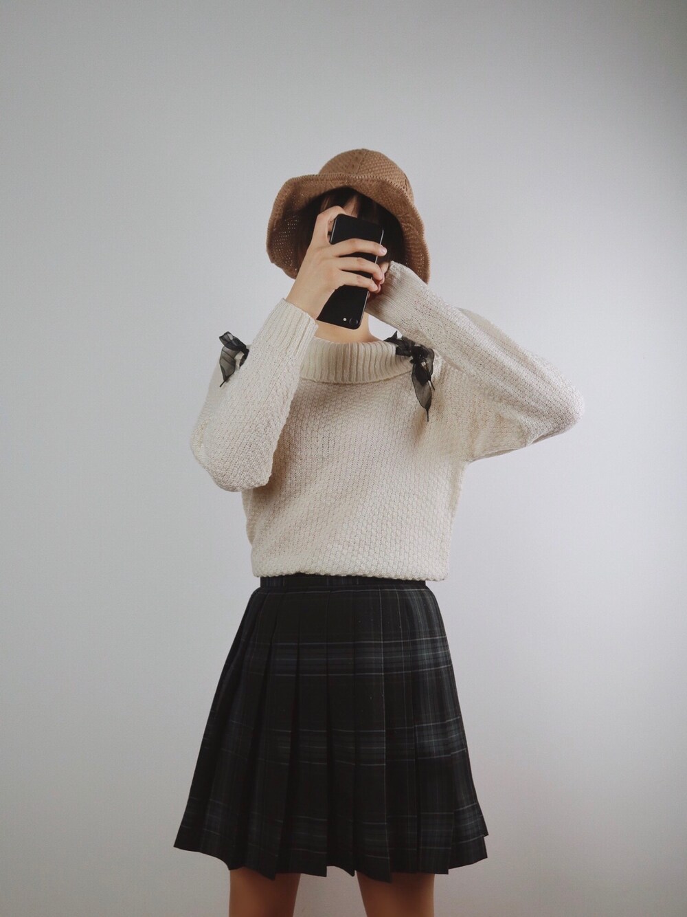 「OLIVE des OLIVEのアイテム（ニット/セーター、ホワイト系）」を使った、lazyちゃんさん（レディース・167cm）の秋コーディネートの1枚目の写真