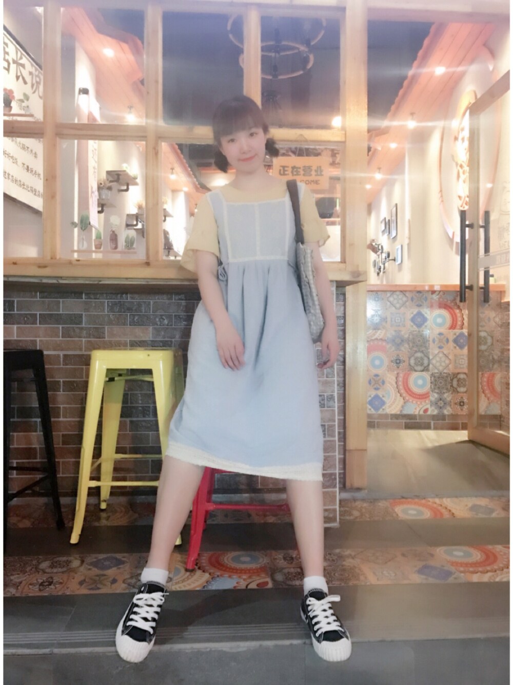 「Crispのアイテム（ワンピース、ブルー系）」を使った、lazyちゃんさん（レディース・167cm）の秋コーディネートの1枚目の写真