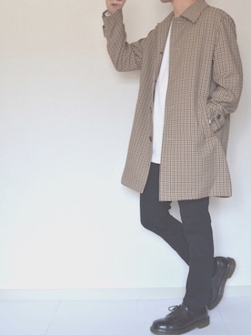 「秋のブラウンスタイル」｜「アイテム（ステンカラーコート）」を使った、けーすけさん（メンズ・166cm）の秋コーディネート