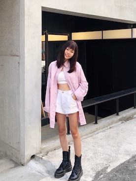 「Dr. Martens（ドクターマーチン）のアイテム（その他シューズ、ブラック系）」を使った、tzuhsuan0203さん（レディース・155cm）の春コーディネート