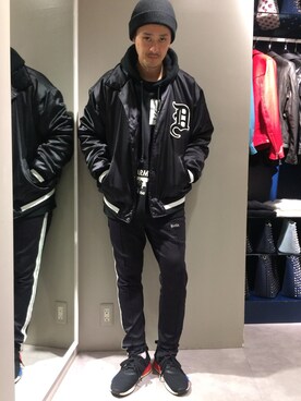 「L.H.P（エルエイチピー）のアイテム（パンツ）」を使った、SHINYA KASHIWAGIさん（メンズ・177cm）の秋コーディネート