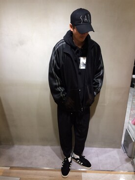 「DANKE SCHON（ダンケシェーン）のアイテム（ナイロンジャケット）」を使った、SHINYA KASHIWAGIさん（メンズ・177cm）の春コーディネート