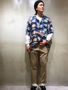 「LONELY/論理（ロンリー）のアイテム（トップス）」を使った、SHINYA KASHIWAGIさん（メンズ・177cm）の春コーディネート