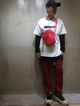 「KaneZ（ケインズ）のKaneZ/ケインズ/Sakosshu Bag（ショルダーバッグ）」を使った、SHINYA KASHIWAGIさん（メンズ・177cm）の春コーディネート