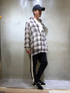 「Chica（チカ）のアイテム」を使った、SHINYA KASHIWAGIさん（メンズ・177cm）の夏コーディネート