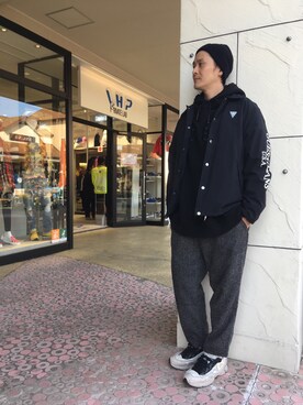 「Guess（ゲス）のアイテム（ナイロンジャケット）」を使った、SHINYA KASHIWAGIさん（メンズ・177cm）の冬コーディネート