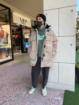 「WHITELAND（ホワイトランド）のアイテム（その他アウター）」を使った、SHINYA KASHIWAGIさん（メンズ・177cm）の秋コーディネート