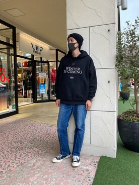 「WHITELAND（ホワイトランド）のWHITELAND/ホワイトランド/GOT ALL MEN MUST DIE（パーカー）」を使った、SHINYA KASHIWAGIさん（メンズ・177cm）の冬コーディネート