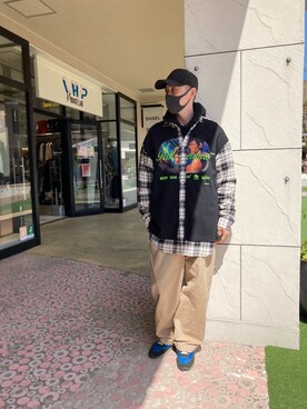 「YOUSER（ユーザー）のアイテム」を使った、SHINYA KASHIWAGIさん（メンズ・177cm）の春コーディネート