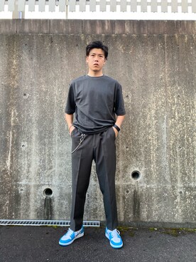「UNIQLO（ユニクロ）のアイテム（Tシャツ/カットソー、グレー系）」を使った、jikinjangさん（メンズ・177cm）の秋コーディネート