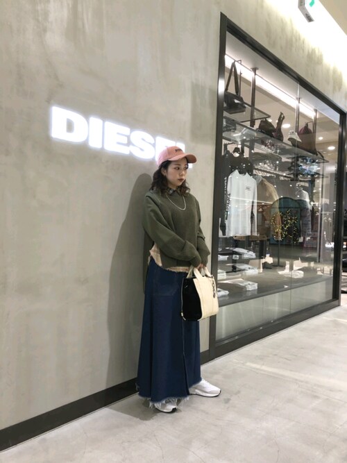 板谷さおりさんのコーディネート