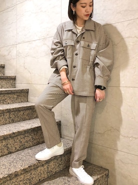 「CONVERSE TOKYO（コンバーストウキョウ）のアイテム」を使った、SANAさん（レディース・153cm）の秋コーディネート