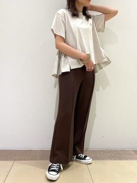 「CONVERSE TOKYO（コンバーストウキョウ）のアイテム（スラックス）」を使った、SANAさん（レディース・153cm）の春コーディネート