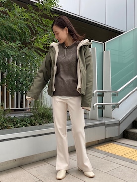 「カーキアウター」｜「アイテム（マウンテンパーカー）」を使った、はたなおさん（レディース・158cm）の秋コーディネート