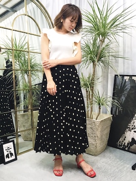 「MODE ROBE（モードローブ）のアイテム（アクセサリー）」を使った、moderobe_EMIさん（レディース・159cm）の春コーディネート