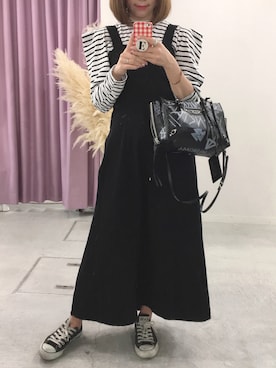 【タイムレス×アーバン】BALENCIAGA ハンドバッグ 大人コーデ BALENCIAGAのハンドバッグを使った人気ファッション