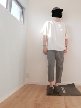 「Basis Broek Belgium（バージスブルック）のアイテム（スラックス）」を使った、Kei Ozawaさん（メンズ・173cm）の夏コーディネート