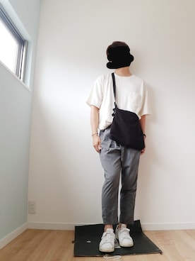 「Basis Broek Belgium（バージスブルック）のアイテム（スラックス）」を使った、Kei Ozawaさん（メンズ・173cm）の夏コーディネート