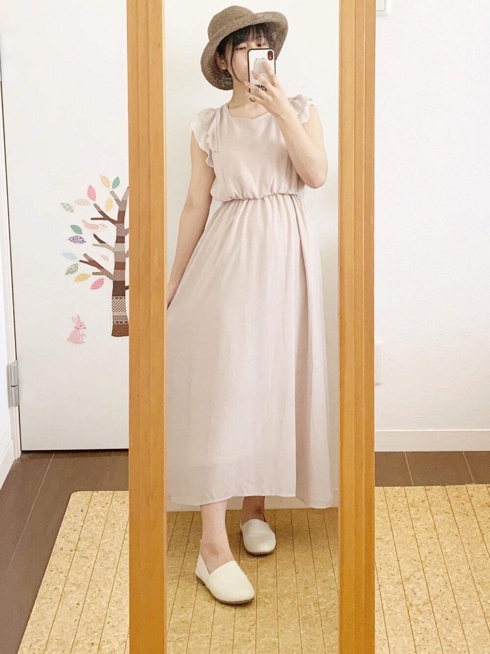 「大人カジュアル、シンプル、今日のコーデ、お洒落さんとつながりたい、低身長コーデ、春コーデ、キャミワンピ、夏、休日コーデ、ワンピース」｜「MAJESTIC LEGONのバックレースアップマキシワンピ（ワンピース、ピンク系）」を使った、やさい🥑さん（レディース・155cm）の春コーディネートの1枚目の写真
