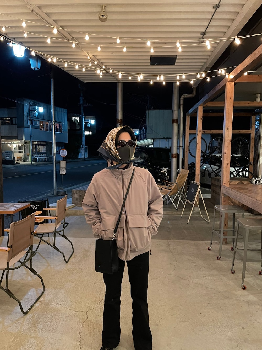 「モード、シンプルコーデ、おしゃれさんと繋がりたい、プチプラ、GUCCI、秋冬コーデ」｜「GUのアイテム（ハンカチ/ハンドタオル、グリーン系）」を使った、渡辺ゴウさん（メンズ・170cm）の冬コーディネートの1枚目の写真