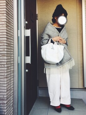 「LBC（エルビーシー）のフローナンバースモールトート      （トートバッグ）」を使った、machikoさん（レディース・155cm）の冬コーディネート