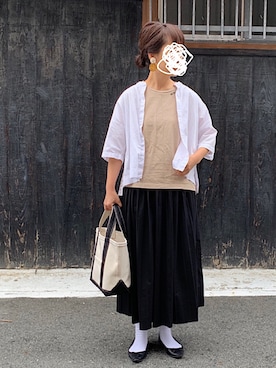 「Piedi Nudi（ピエディヌーディ）のアイテム（パンプス）」を使った、machikoさん（レディース・155cm）の秋コーディネート