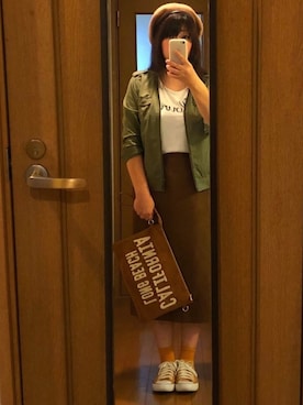「Honeys（ハニーズ）のアイテム（クラッチバッグ）」を使った、greenさん（レディース・155cm）の秋コーディネート