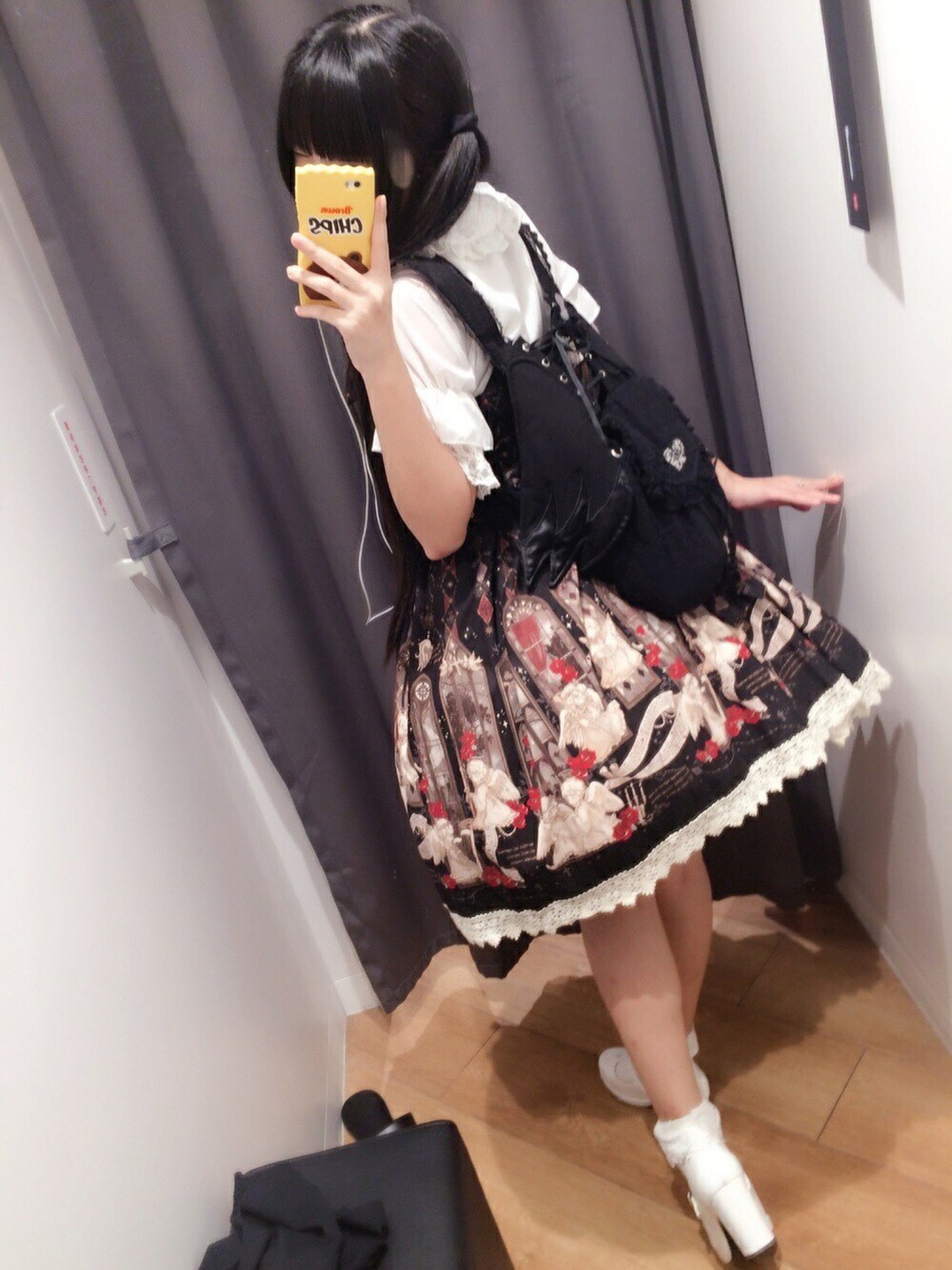 「h.naotoのアイテム（バックパック/リュック、ブラック系）」を使った、Yukoooooo:oさん（レディース・158cm）の春コーディネートの1枚目の写真