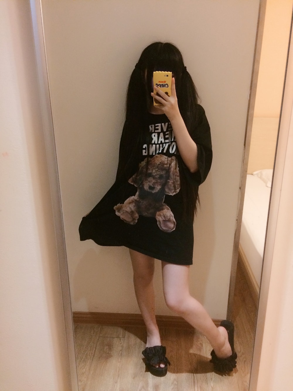 「MILKBOYのNEVER HEAR BEAR Tシャツ（Tシャツ/カットソー、ブラック系）」を使った、Yukoooooo:oさん（レディース・158cm）の夏コーディネートの1枚目の写真