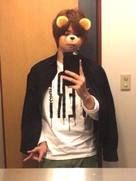 「しまむら（シマムラ）のアイテム（Tシャツ/カットソー）」を使った、けん坊さん（メンズ・179cm）の冬コーディネート