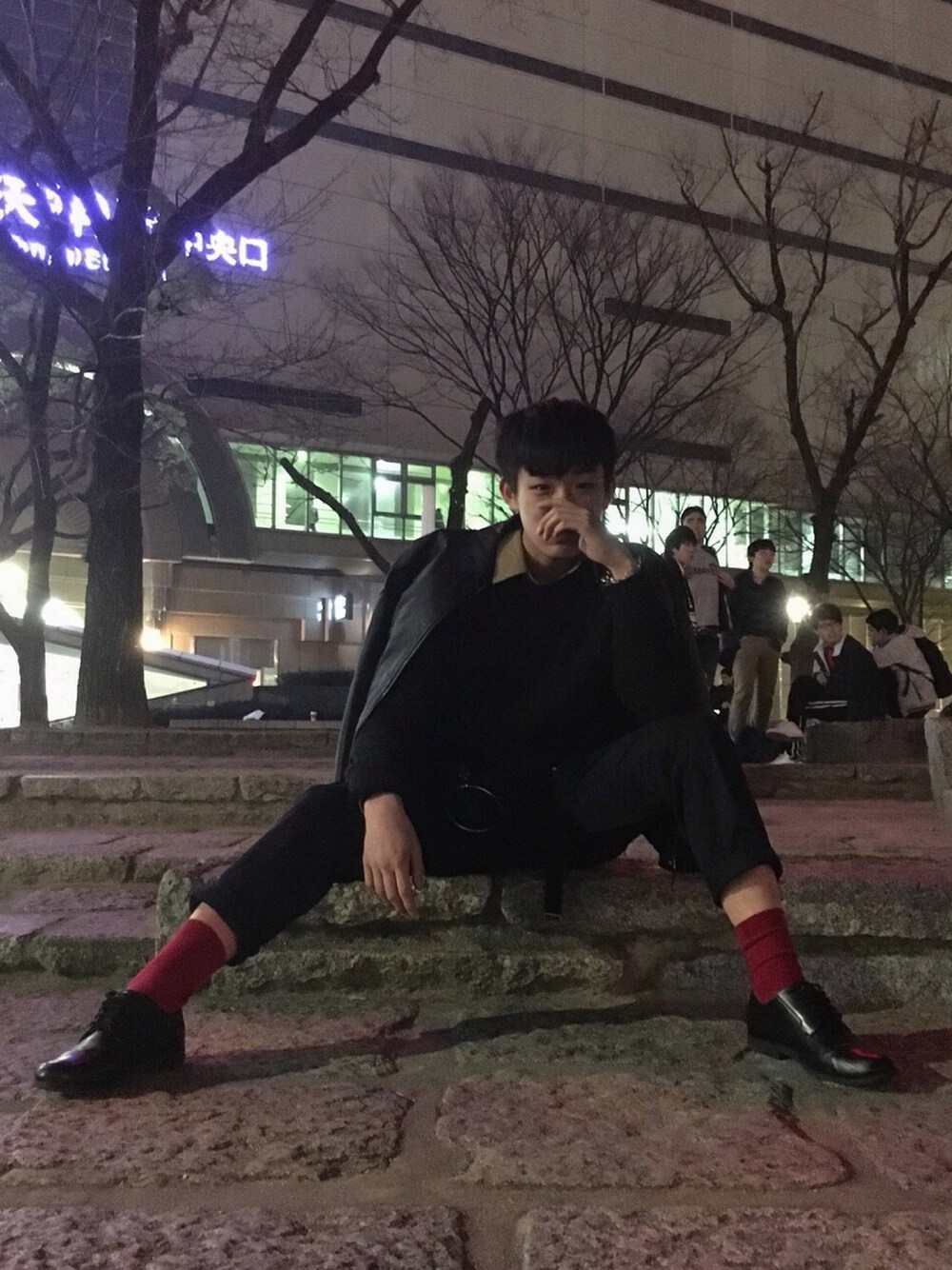 「よ！適当に見ていってくれ」｜「しらんのアイテム（採寸ボディースーツ、その他）」を使った、そのへんの17歳さん（メンズ・178cm）の春コーディネートの1枚目の写真