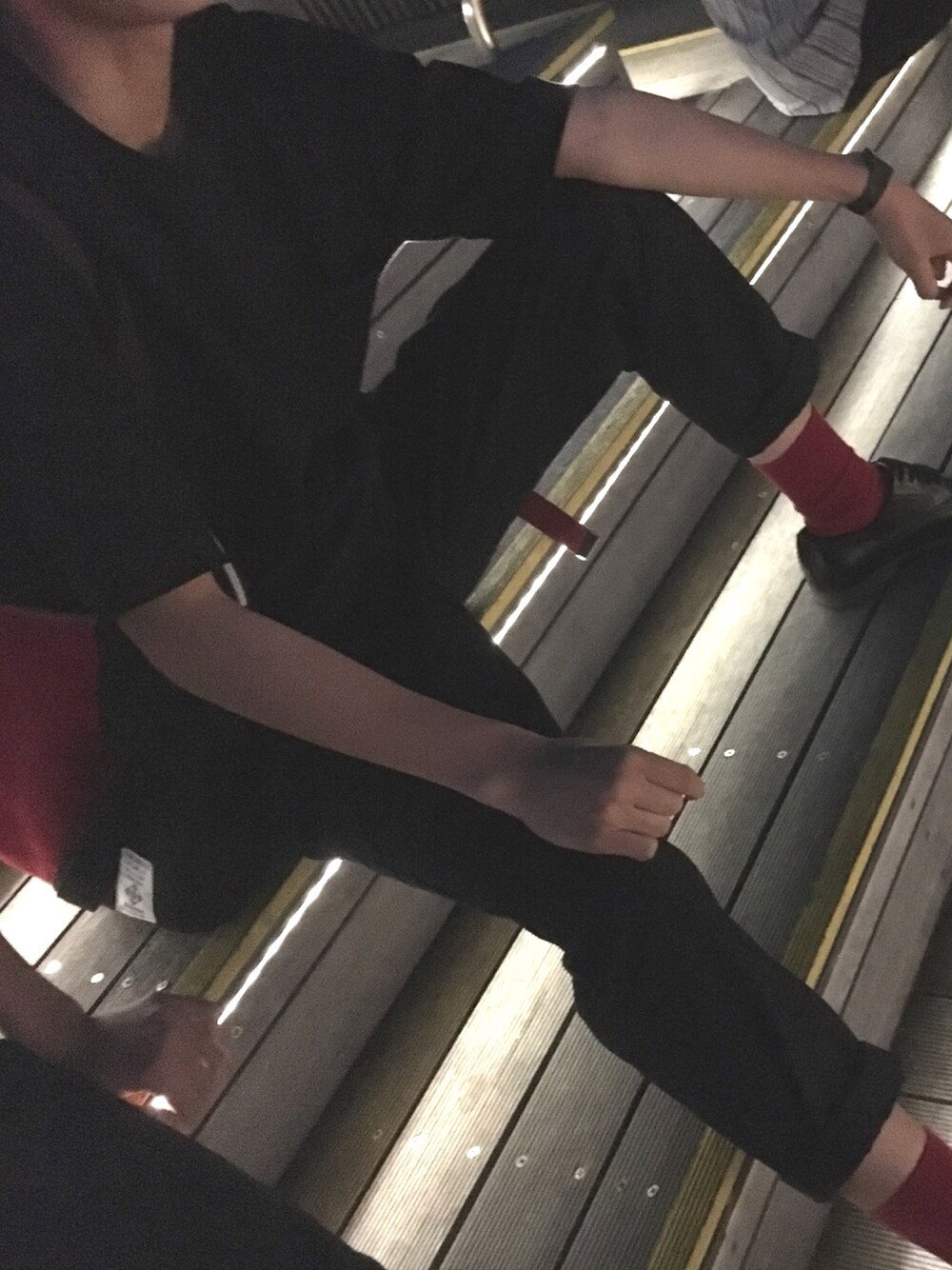 「夏コーデ」｜「CASIOのアイテム（アナログ腕時計、ブラック系）」を使った、そのへんの17歳さん（メンズ・178cm）の夏コーディネートの1枚目の写真
