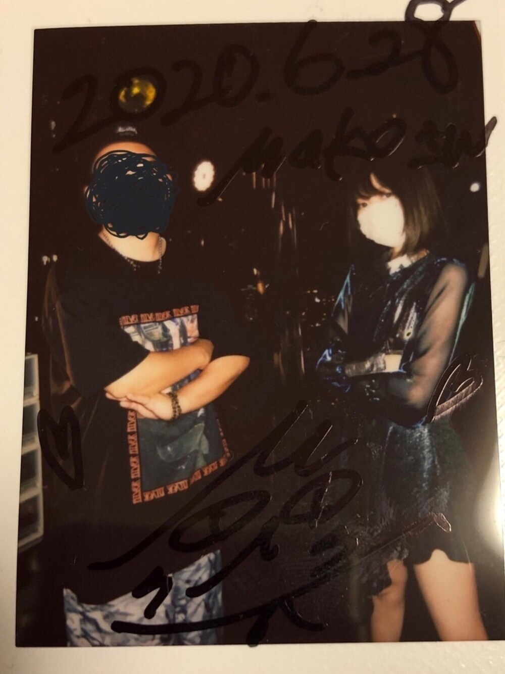 「ライブスタイル、スケータースタイル、Melissa、チェキ」｜「AIVERのCASPER JOHN AIVER　シャドーカモサルエルワイドショーツ（その他パンツ、グレー系）」を使った、Makoさん（メンズ・164cm）の夏コーディネートの1枚目の写真