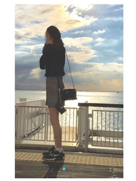 「アイテム（パスケース）」を使った、moeÜさん（レディース・158cm）の冬コーディネート