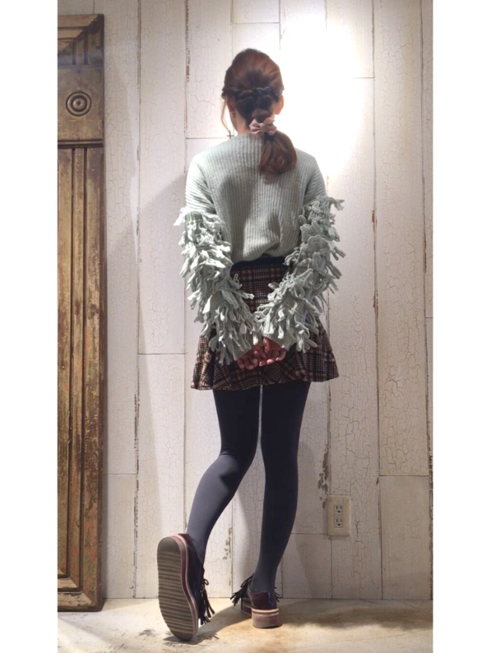 「Lily Brown、dholic、冬、スカート、ループニット、チェック、チェックスカート、ZARA、ootd、outfit」｜「LILY BROWNの袖ループニットプルオーバー（ニット/セーター、グリーン系）」を使った、moeÜさん（レディース・158cm）の冬コーディネートの1枚目の写真